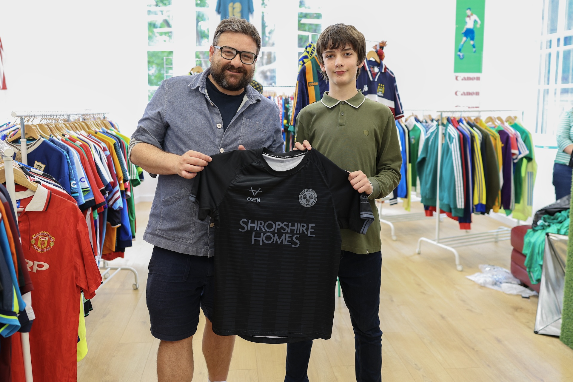 Gallery | Town launch third kit with The 12th Man